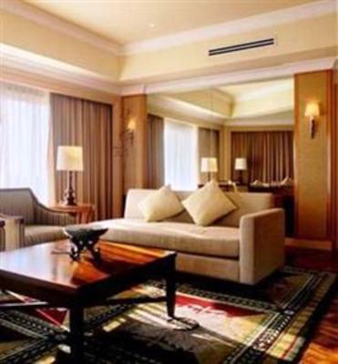 фото отеля Taal Vista Hotel