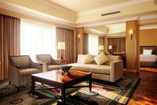 фото отеля Taal Vista Hotel