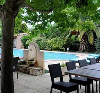 фото отеля Hotel Le Mas De L Etoile Aubagne
