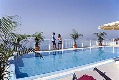 фото отеля Hotel Perla Marina