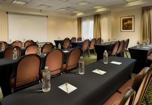 фото отеля Fairfield Inn & Suites Waco North