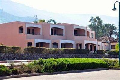 фото отеля Ein Gev Holiday Resort
