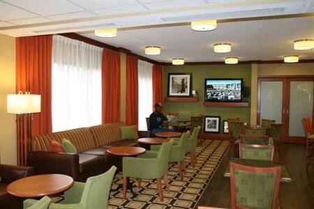 фото отеля Hampton Inn St. Louis/Westport