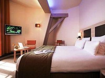 фото отеля MERCURE LYON BROTTEAUX