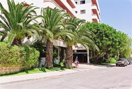фото отеля Hotel Apartamento Mirachoro II Portimao