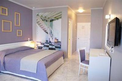 фото отеля Bourtzi Boutique Hotel