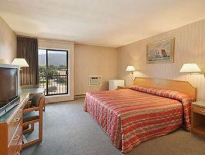 фото отеля Super 8 Motel Vernon
