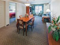 Country Inn & Suites Lewisburg