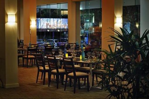 фото отеля Pacific International Hotel Cairns