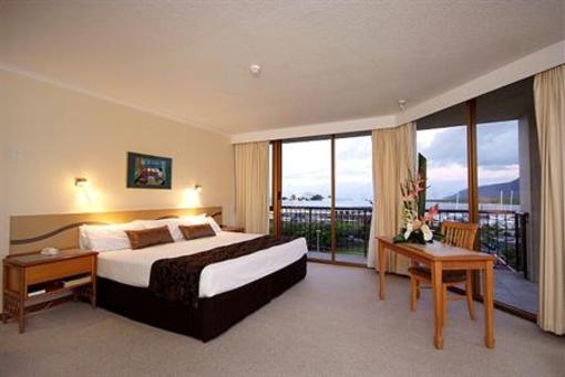 фото отеля Pacific International Hotel Cairns