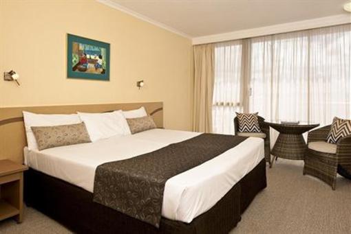 фото отеля Pacific International Hotel Cairns