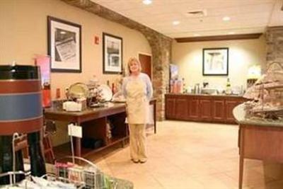 фото отеля Hampton Inn & Suites Air Force Academy