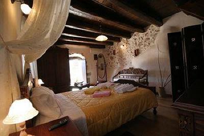 фото отеля Samonas Traditional Villas Armeni