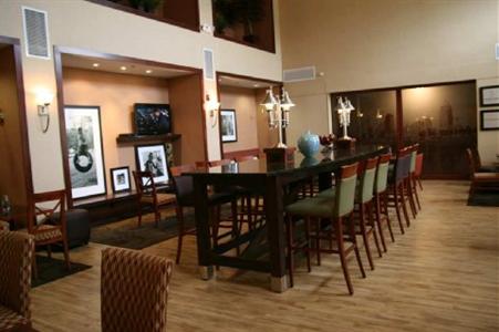 фото отеля Hampton Inn And Suites Wilder