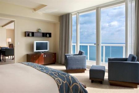 фото отеля Hilton Ft Lauderdale Beach Resort