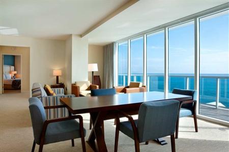 фото отеля Hilton Ft Lauderdale Beach Resort