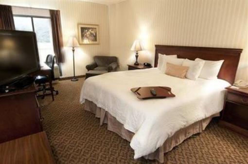 фото отеля Hampton Inn & Suites Fairfield