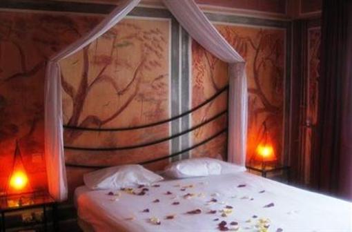 фото отеля Aix Orient Hotel