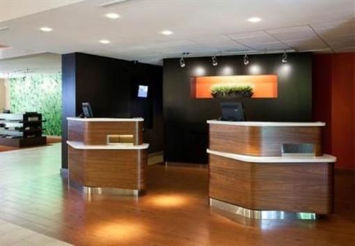 фото отеля Courtyard by Marriott Sacramento Airport Natomas