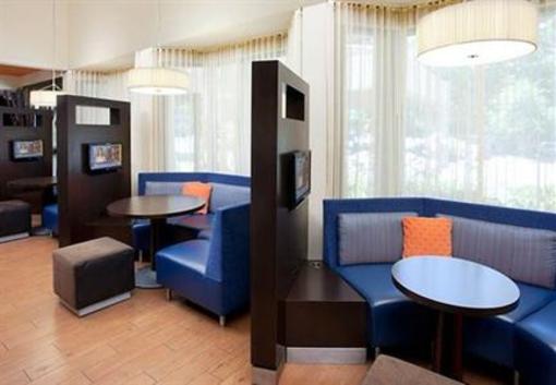 фото отеля Courtyard by Marriott Sacramento Airport Natomas