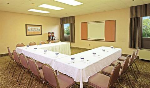 фото отеля Hampton Inn Ann Arbor - South