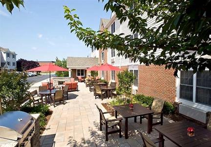 фото отеля TownePlace Suites Washington Dulles Airport