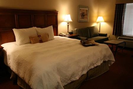 фото отеля Hampton Inn & Suites Montgomery-East Chase