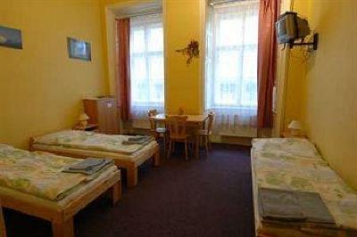 фото отеля Hotel U Dvou Zlatych Klicu (Two Golden Keys)