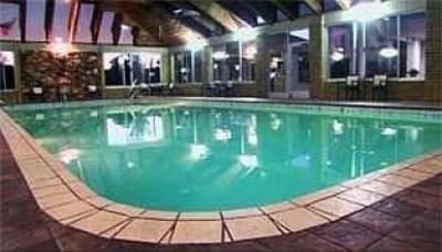 фото отеля Parkside Inn Bridgeview Mackinaw City