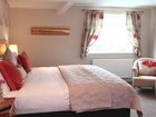 фото отеля Tudor House Bed and Breakfast Skipton