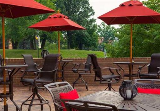фото отеля Towson University Marriott Conference Hotel