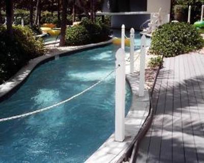 фото отеля Pelican Grand Beach Resort