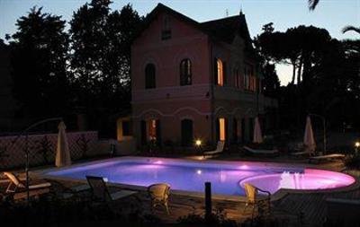 фото отеля Villa Rosella Resort