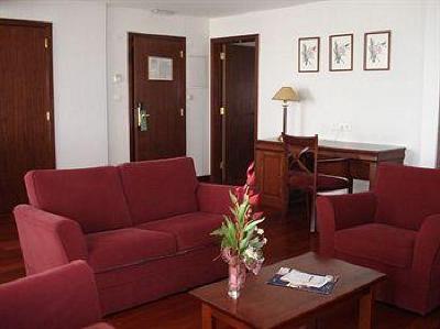 фото отеля Hotel Gaivota Apartamentos Ponta Delgada