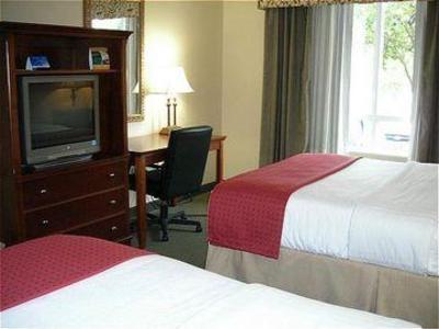 фото отеля Holiday Inn Brunswick-I-95 (Exit 38)