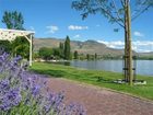 фото отеля Holiday Inn Hotel & Suites Osoyoos