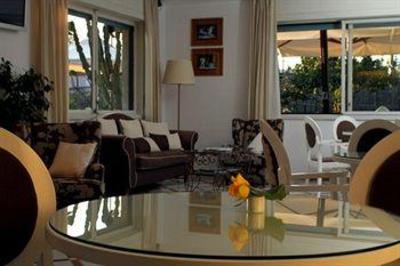 фото отеля Hotel Alpha Sant'Agnello