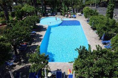 фото отеля Hotel Alpha Sant'Agnello