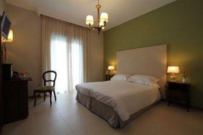 фото отеля Hotel Alpha Sant'Agnello