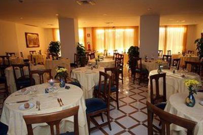 фото отеля Hotel Alpha Sant'Agnello