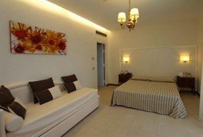 фото отеля Hotel Alpha Sant'Agnello