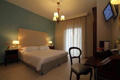 фото отеля Hotel Alpha Sant'Agnello
