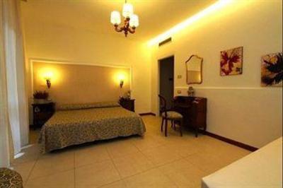 фото отеля Hotel Alpha Sant'Agnello