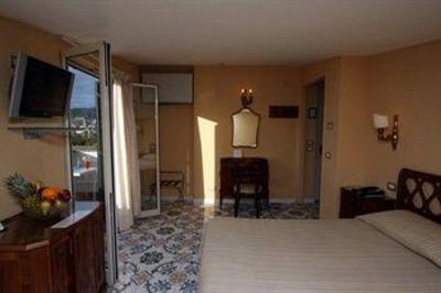 фото отеля Hotel Alpha Sant'Agnello