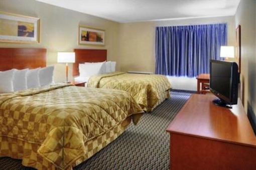 фото отеля Comfort Inn Saint Catharines