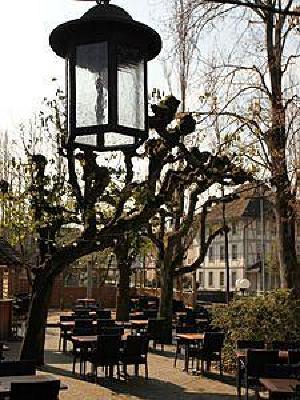 фото отеля Hotel Weisses Kreuz Lyss