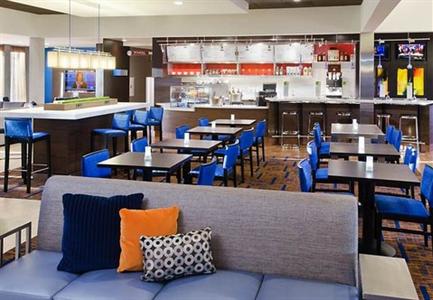 фото отеля Courtyard by Marriott Minneapolis Eden Prairie