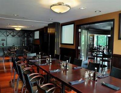 фото отеля Sheraton Chapel Hill Hotel