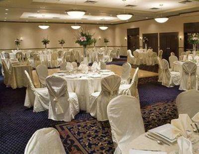 фото отеля Hampton Inn And Suites Montreal