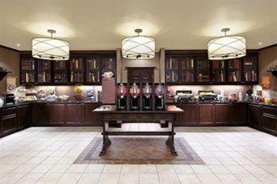фото отеля Hampton Inn And Suites Montreal